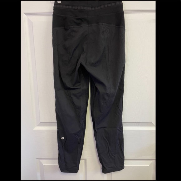 Lululemon dance studio crop pants - Picture 2 of 5